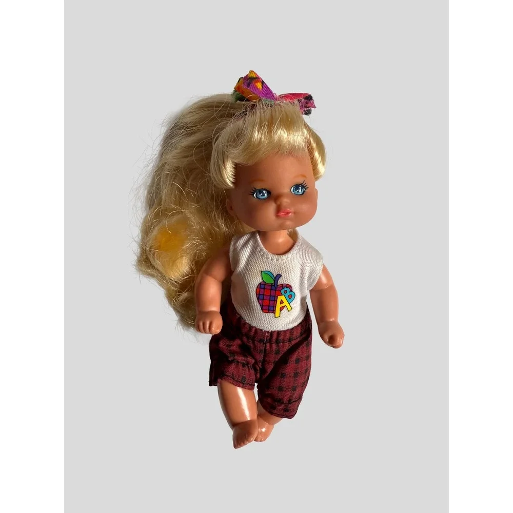 Vintage 1976 Mattel Blonde Mini Doll Apple ABC Graphic Tee Checkered Shorts 5